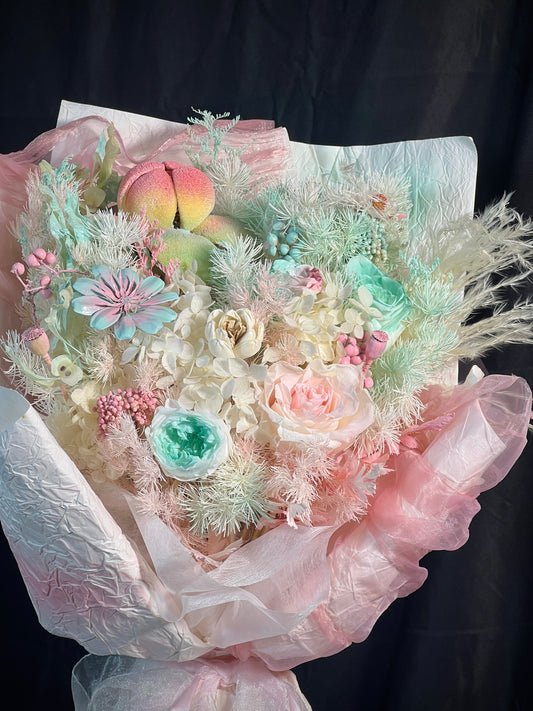 Deluxe Large Flower Bouquet - Strawberry Mint Macarons