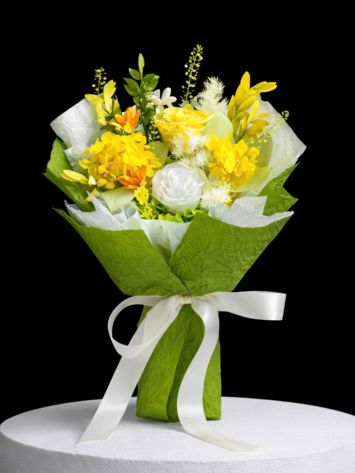 Medium Flower Bouquet - Lucky