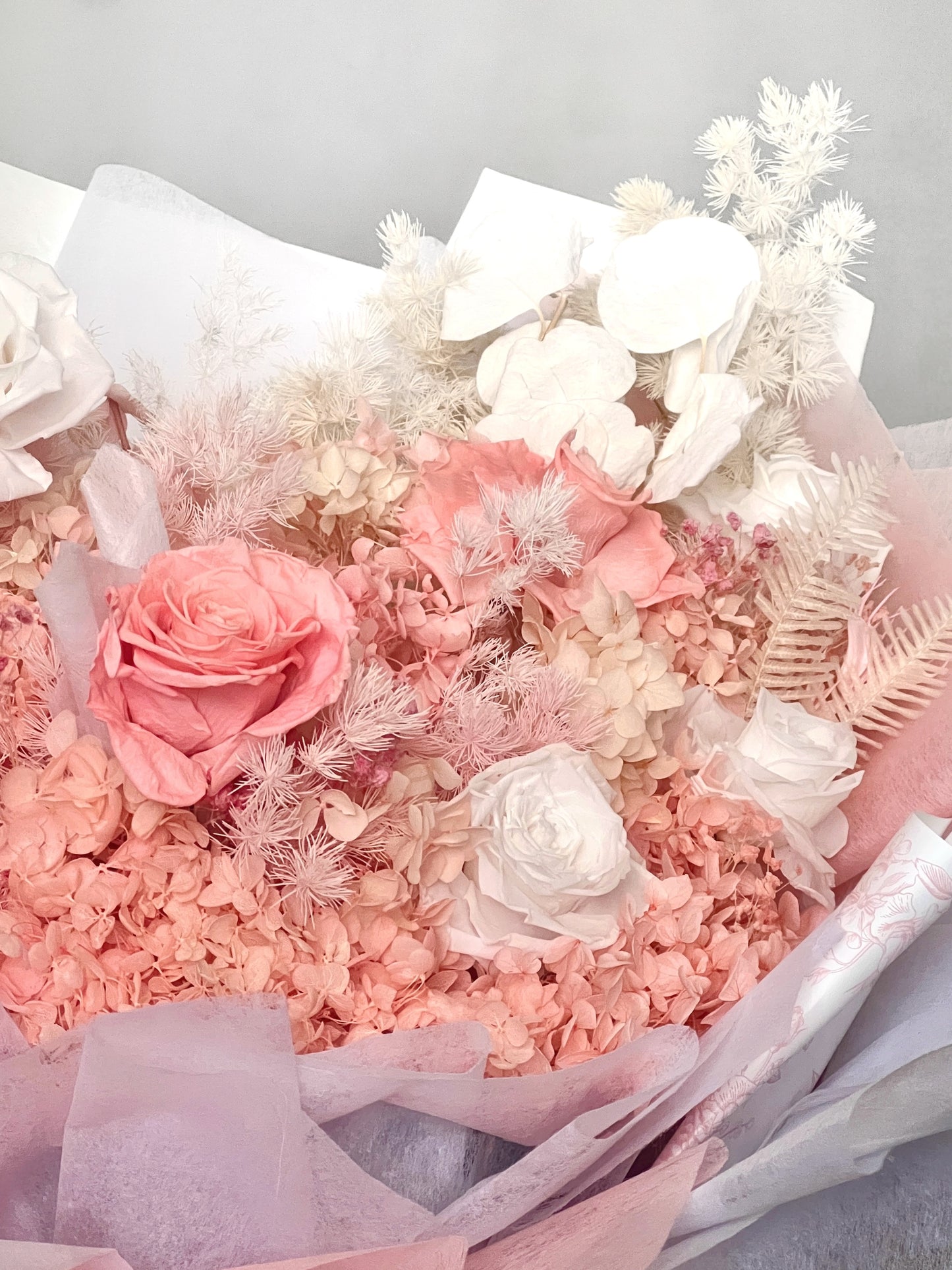 Premium XXL Flower Bouquet - A Declaration of Love
