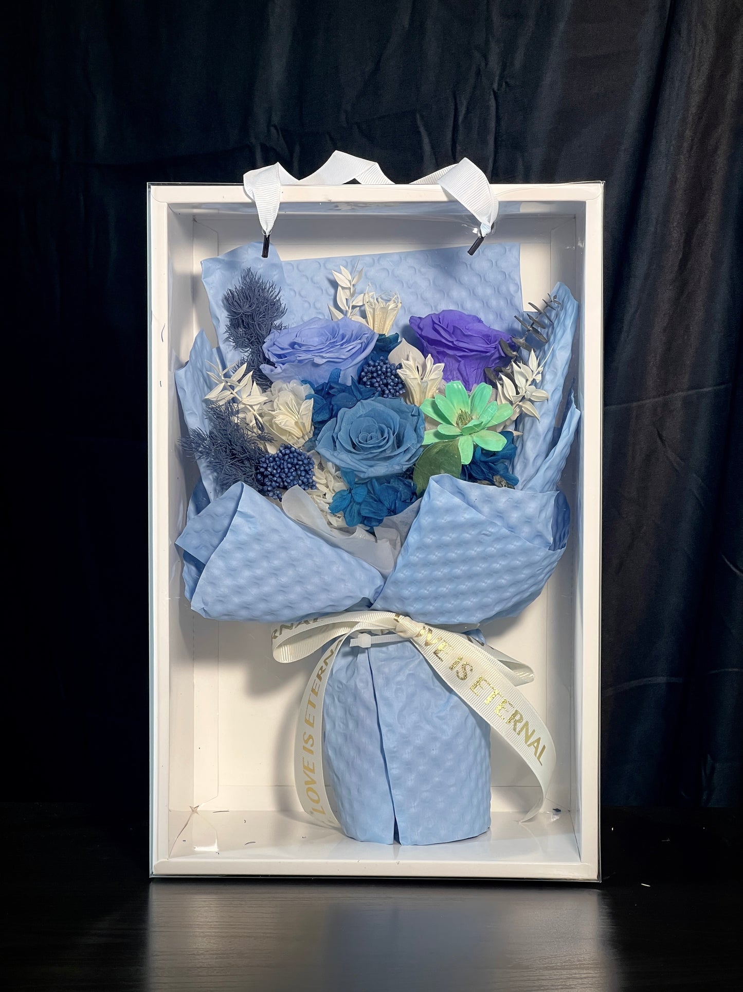 Medium Flower Bouquet - Blue Innovator