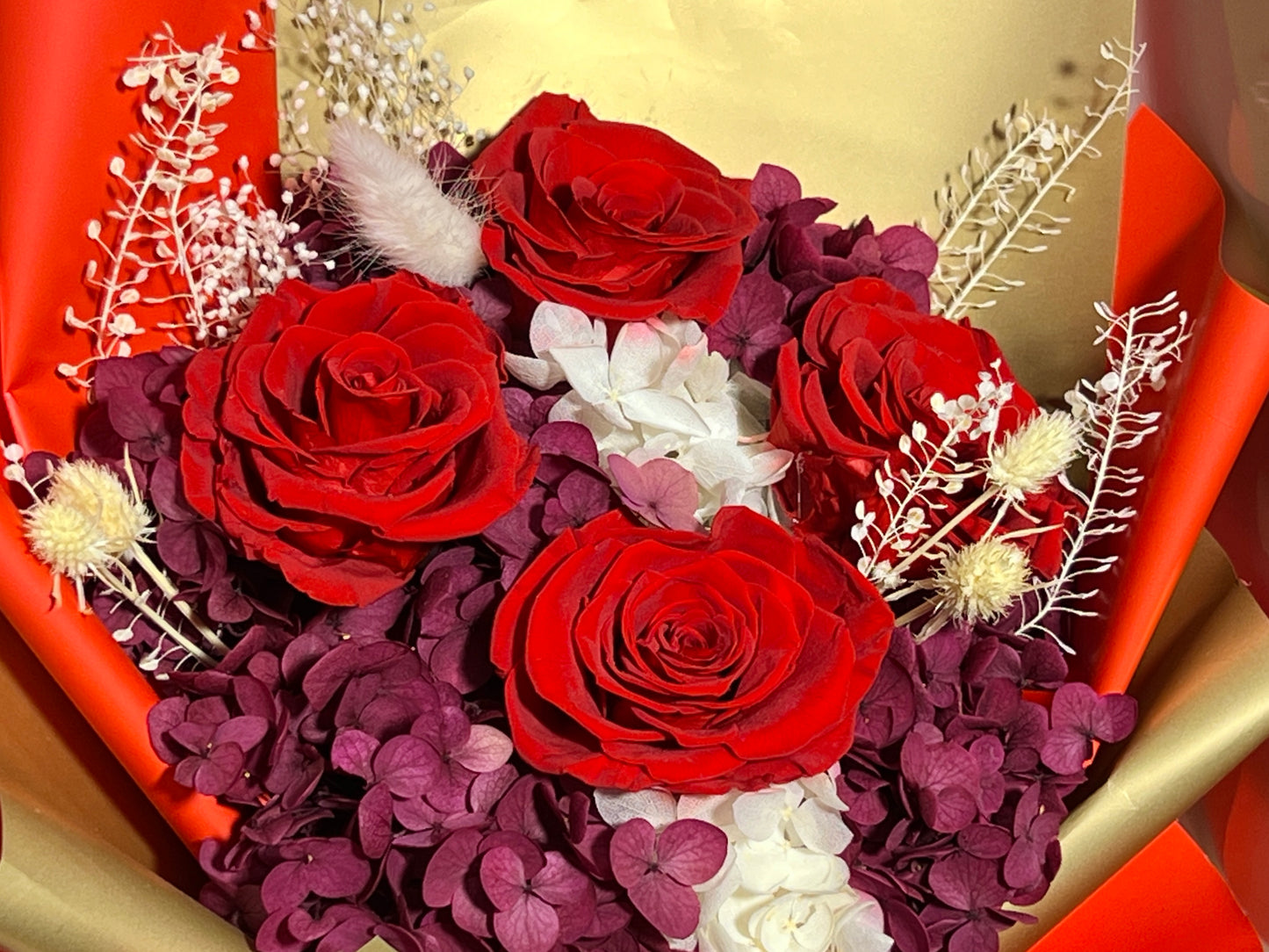 Medium Flower Bouquet - Classic Red