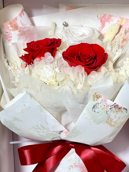 [NEW ARRIVALS] Medium Flower Bouquet - Pure Love