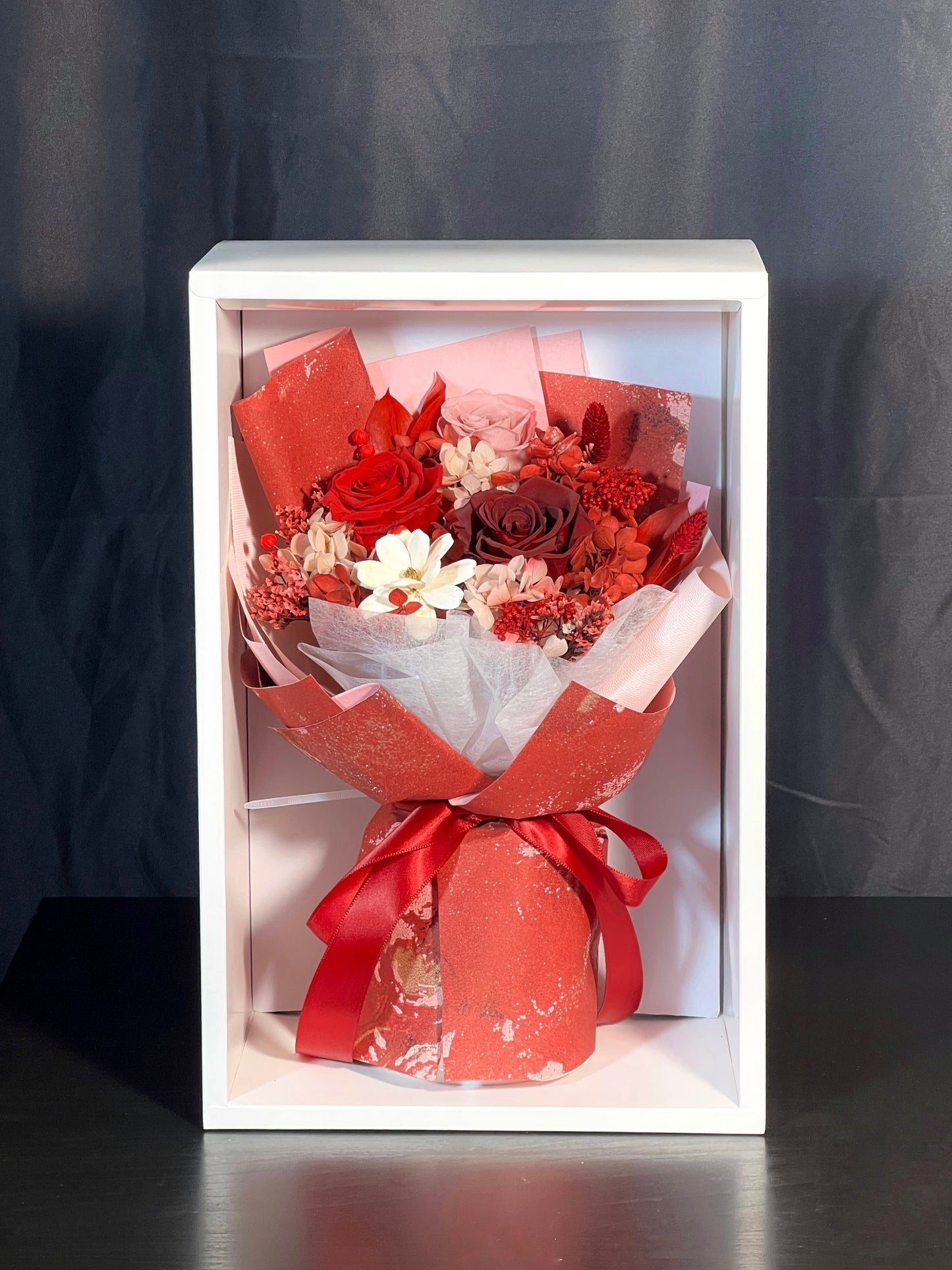 Medium Flower Bouquet - Red Romance