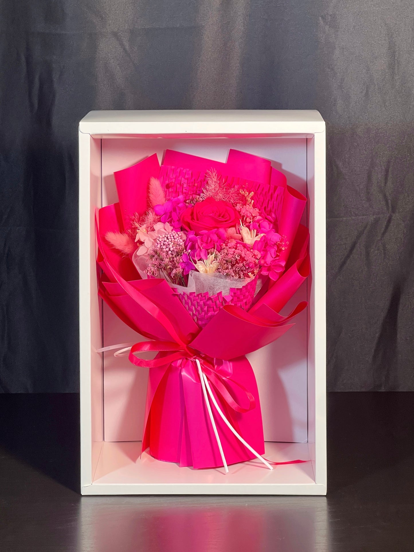 Small Flower Bouquet - Raspberry