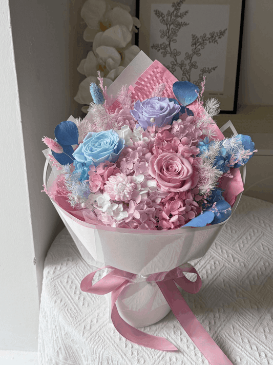 Medium Flower Bouquet - Swan Lake