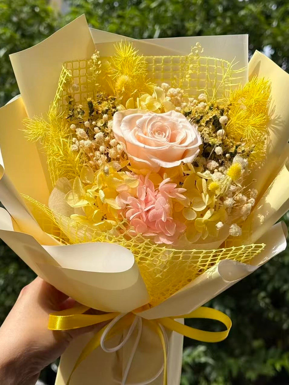 Small Flower Bouquet - Aurelia