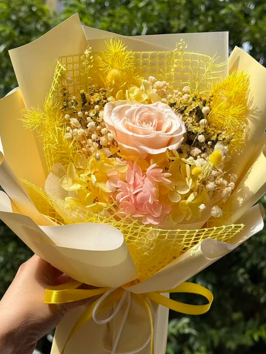 Small Flower Bouquet - Aurelia