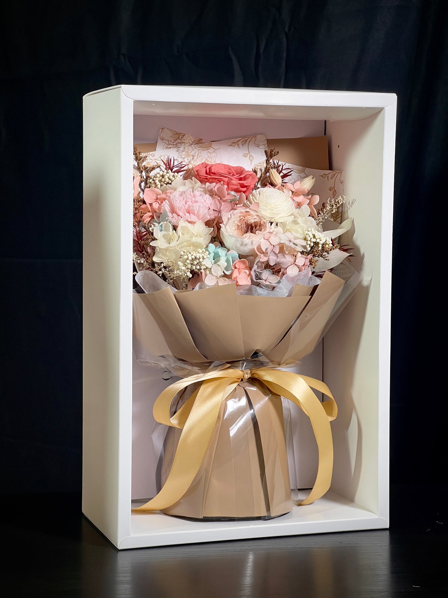 Medium Flower Bouquet - Handpicked Elegance