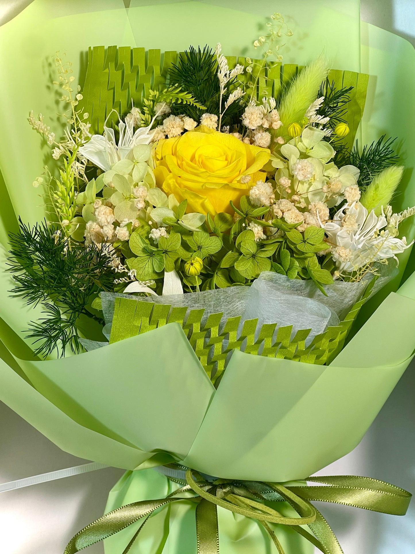 Small Flower Bouquet - Linden