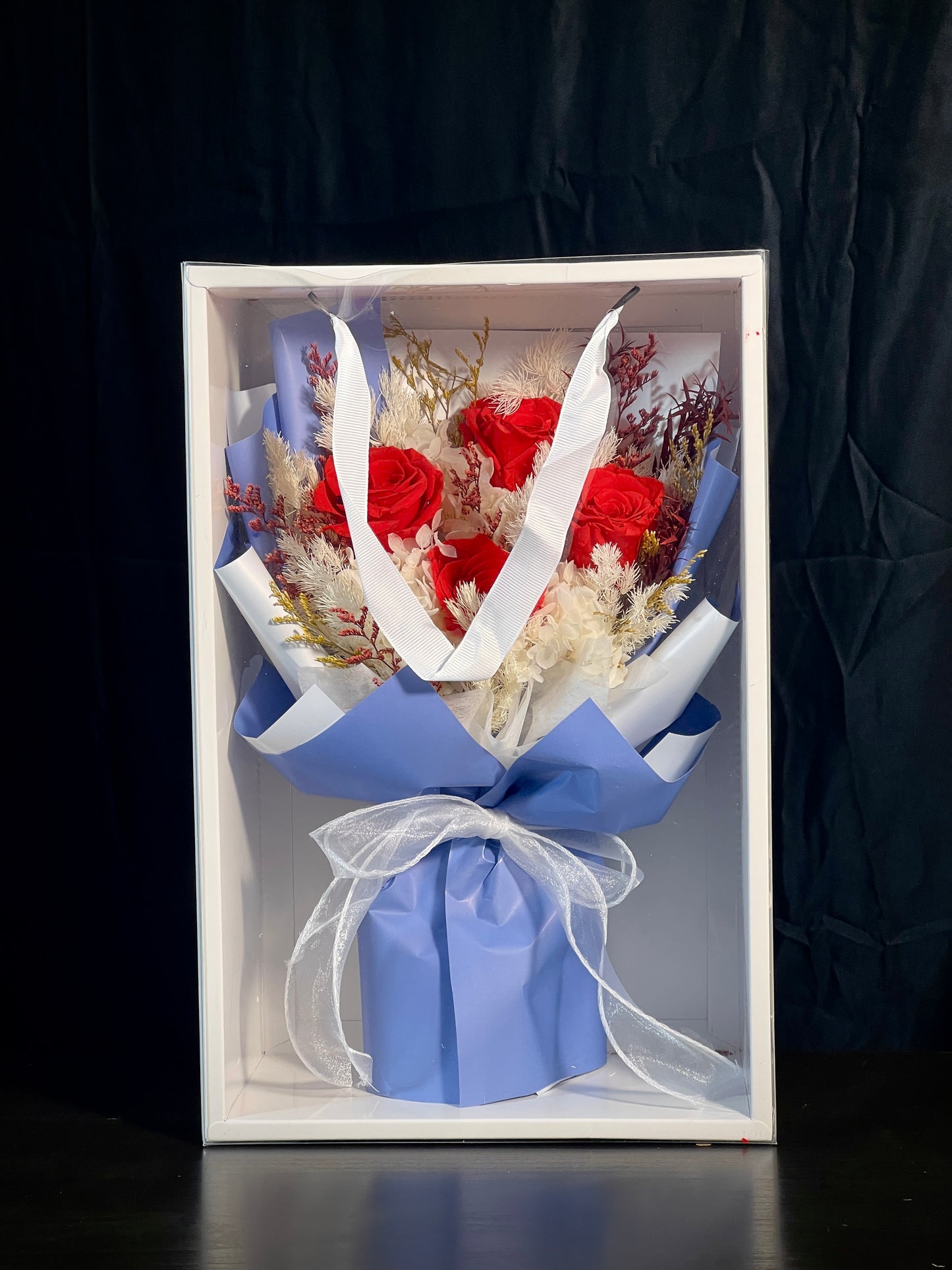 Medium Flower Bouquet - Snow White