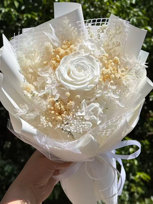 Small Flower Bouquet - Bianca