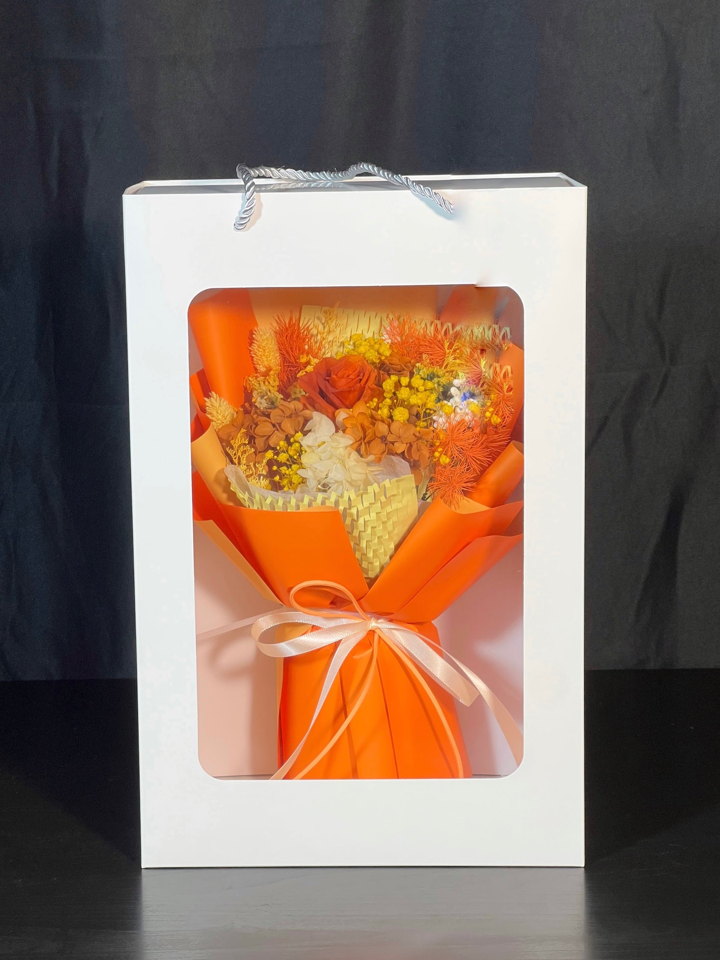 Small Flower Bouquet - Maple