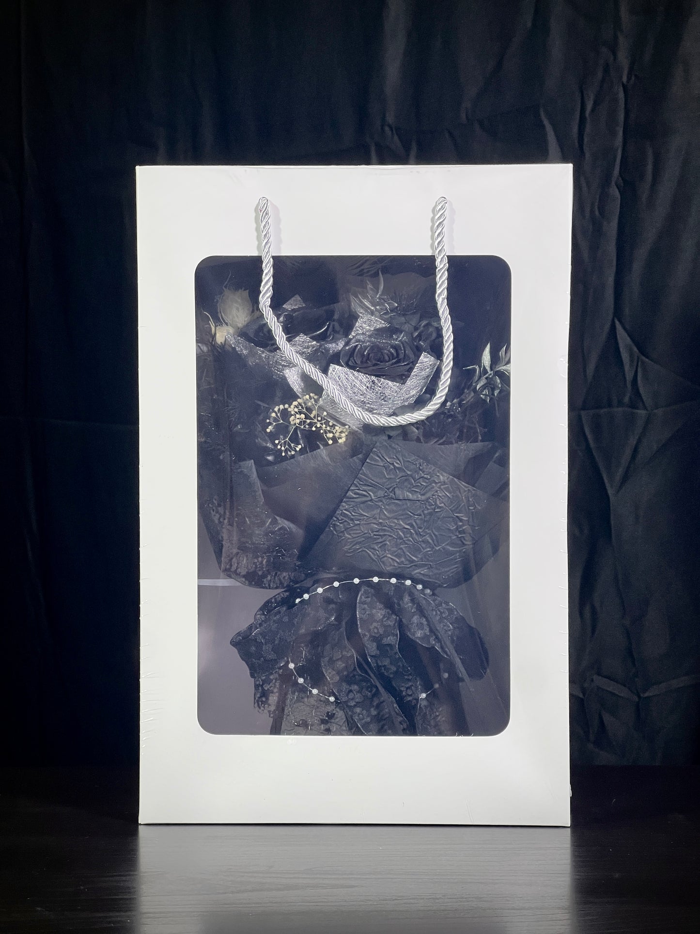 Medium Flower Bouquet - Mesmerising Abyss