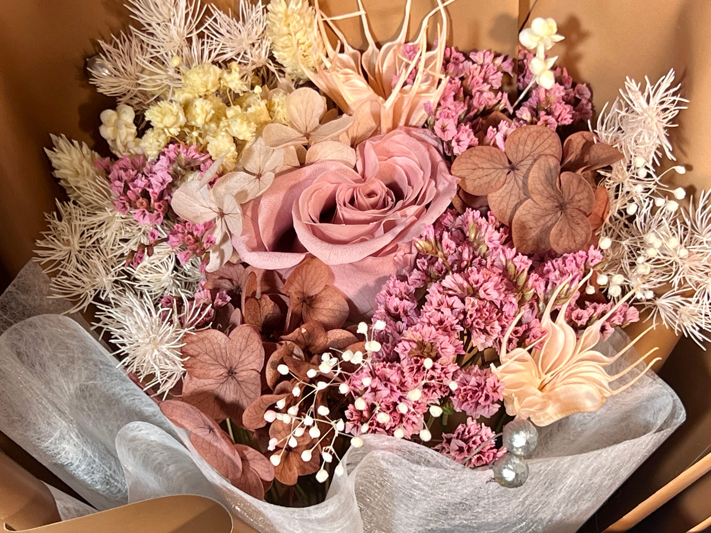 Small Flower Bouquet - Cinnamon