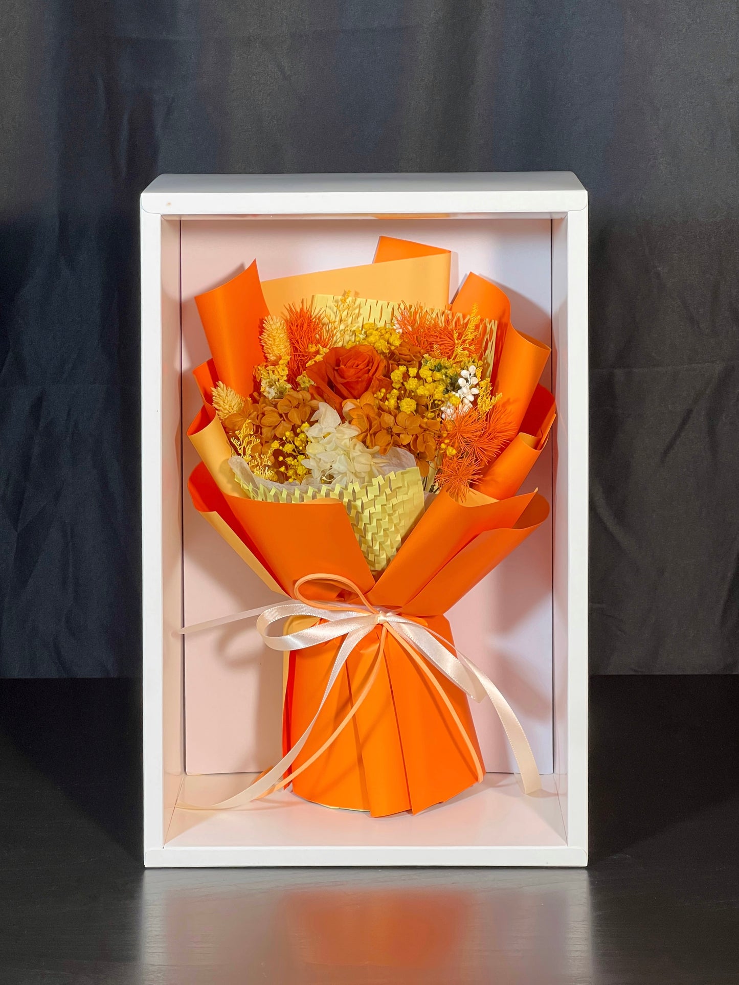 Small Flower Bouquet - Maple