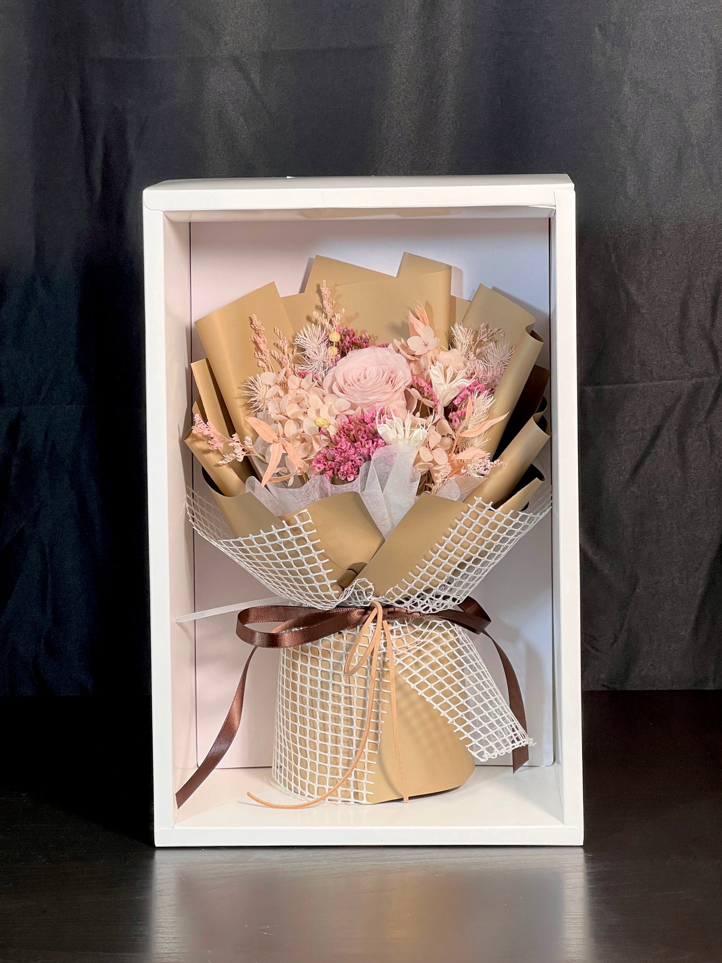 Small Flower Bouquet - Mocha