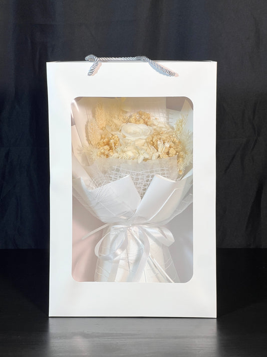 Small Flower Bouquet - Bianca