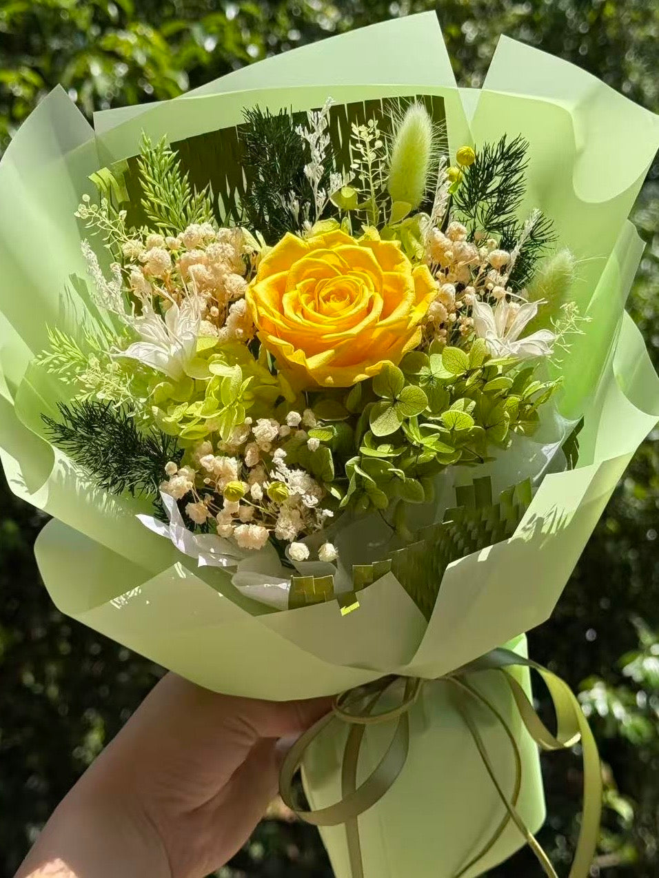 Small Flower Bouquet - Linden