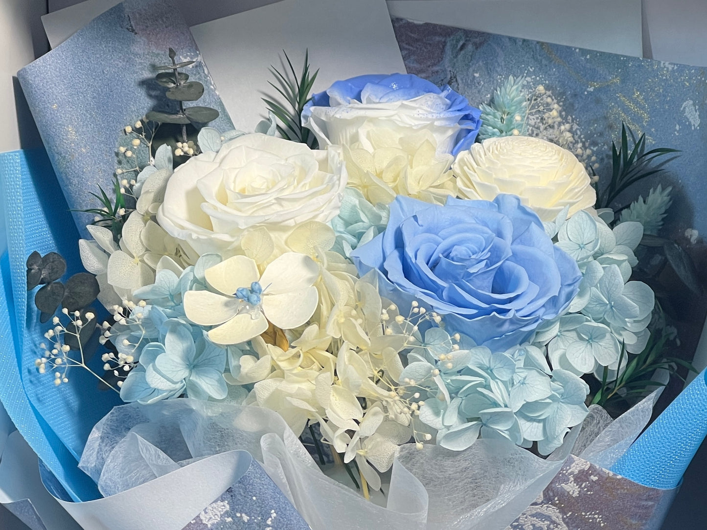 Medium Flower Bouquet - Blue Frosting [BESTSELLER]