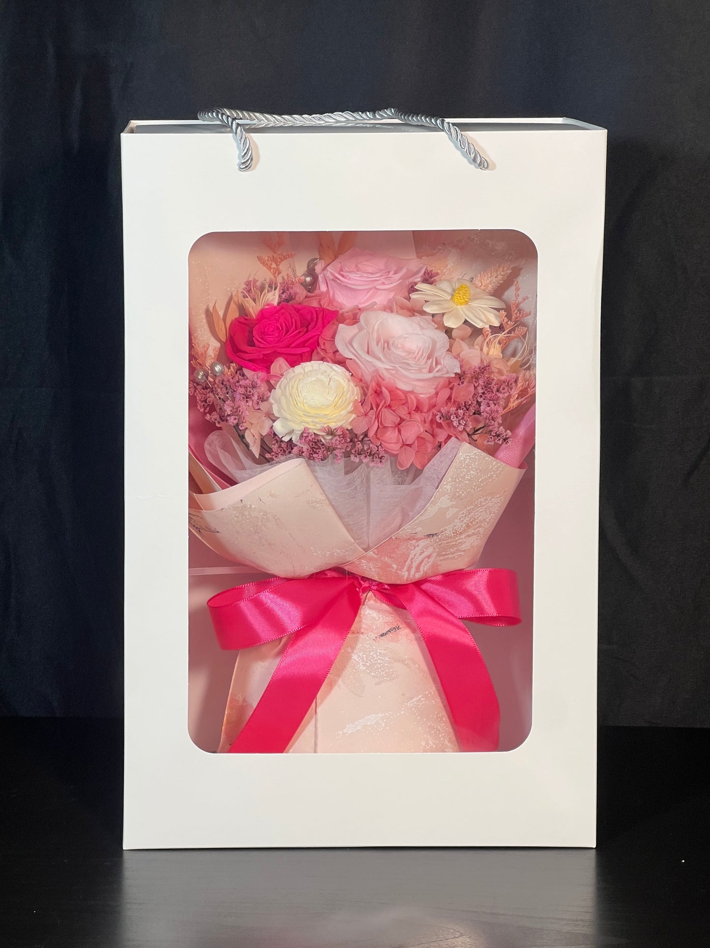 Medium Flower Bouquet - Strawberry Vanilla Cake [BESTSELLER]