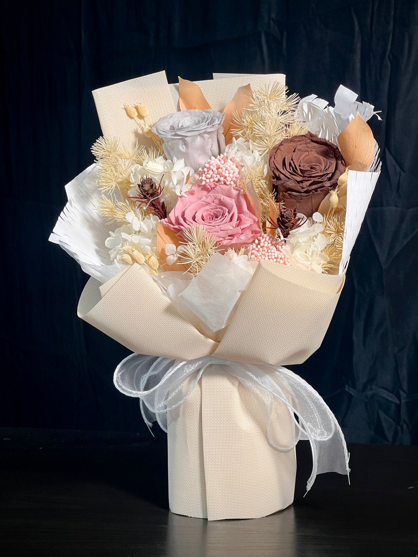 Medium Flower Bouquet - Latte Lover