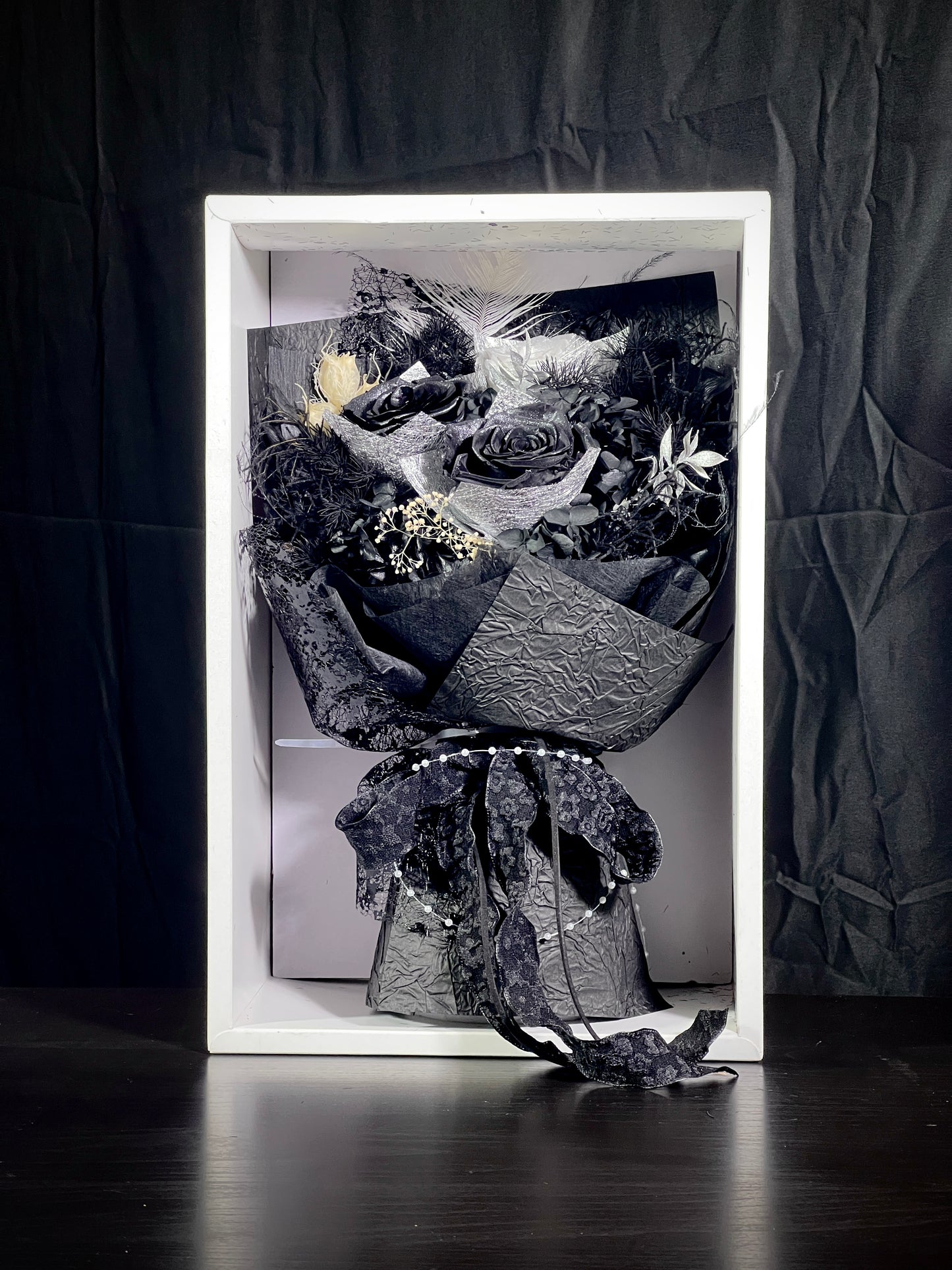 Medium Flower Bouquet - Mesmerising Abyss