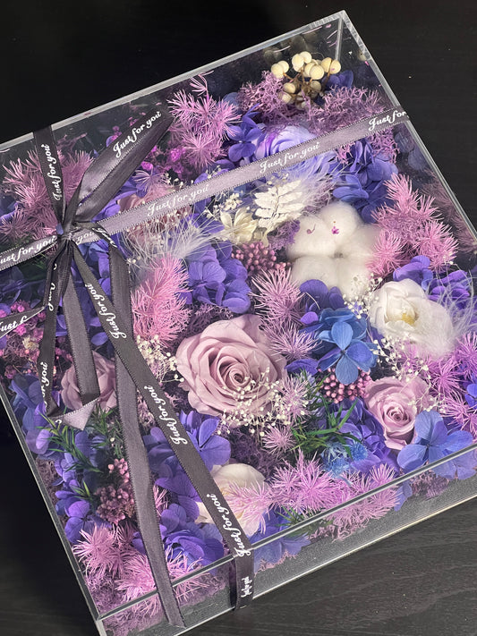 Premium Square Flower Box - Purple Milky Way